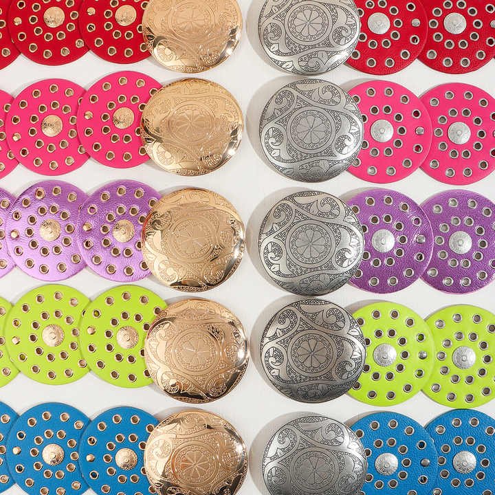 Fashion Retro Punk Big Round Rivet Hole Concho PU Leather Belt for Girls Wide Disk Link Boho Oval Disc Leather Belt for Women - Image 2